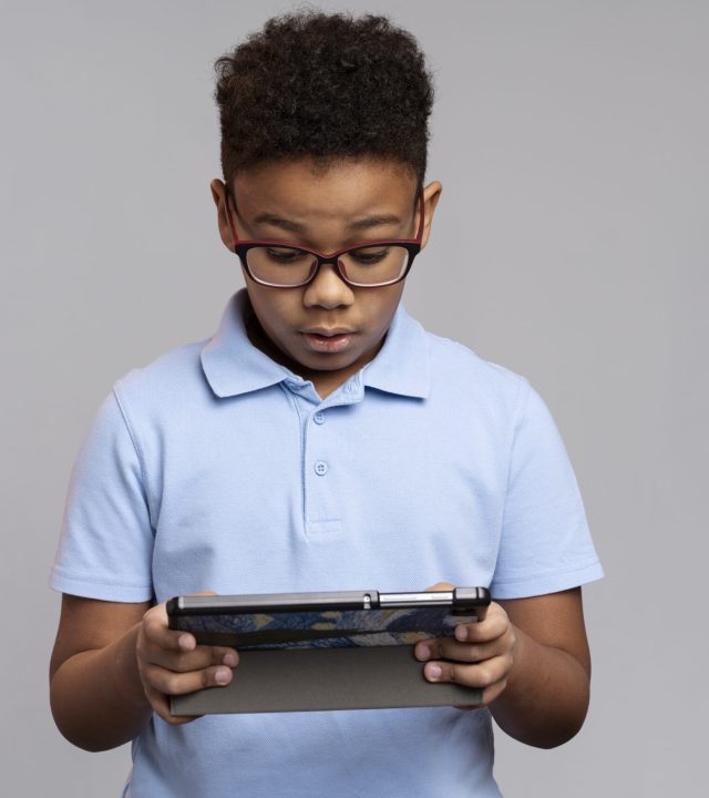 little-boy-with-notebooks